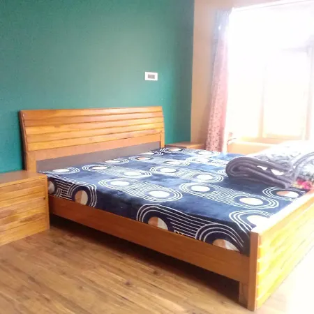 Tsabgyat Homestay Leh Exterior photo