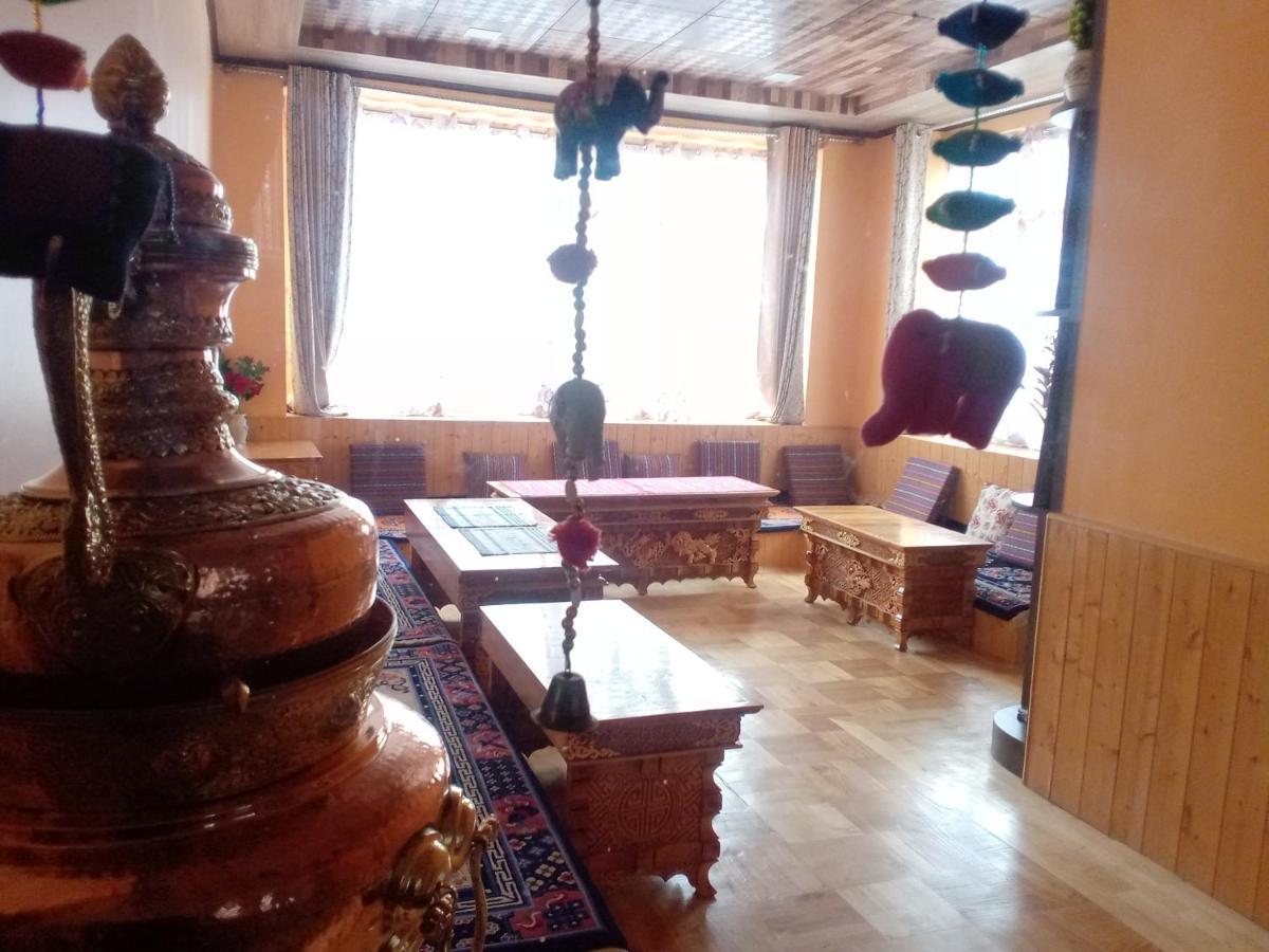 Tsabgyat Leh